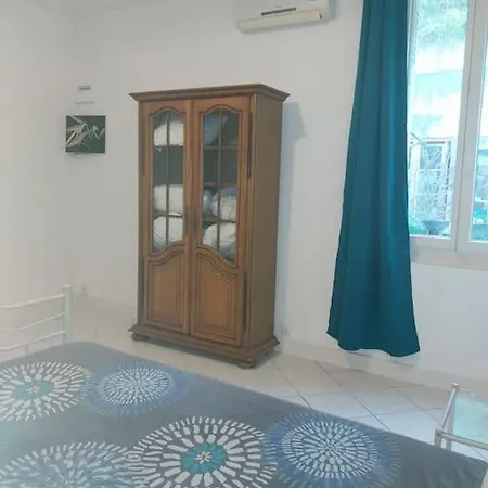 Cocon Calme, 2 Pieces Proche Bord De Loire Prázdninový dům *